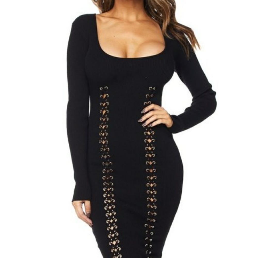 Long sleeved sweater dress with lace up front